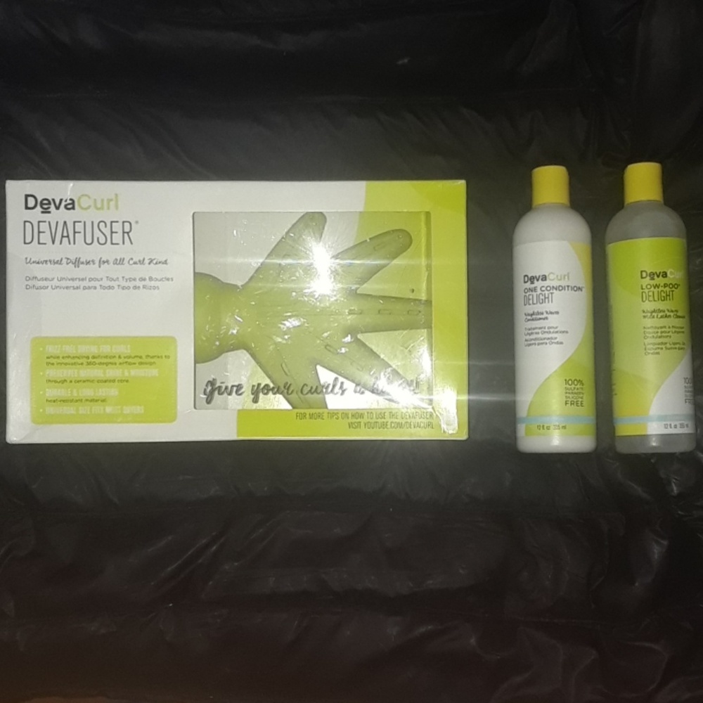 Devacurl Bundle Divaffuser  Condition & Shampoo